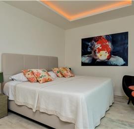 Luxury 6 Bedroom Brac Island Beach Front Villa With Heated Infinity Pool and lift near Sumartin sleeps 12